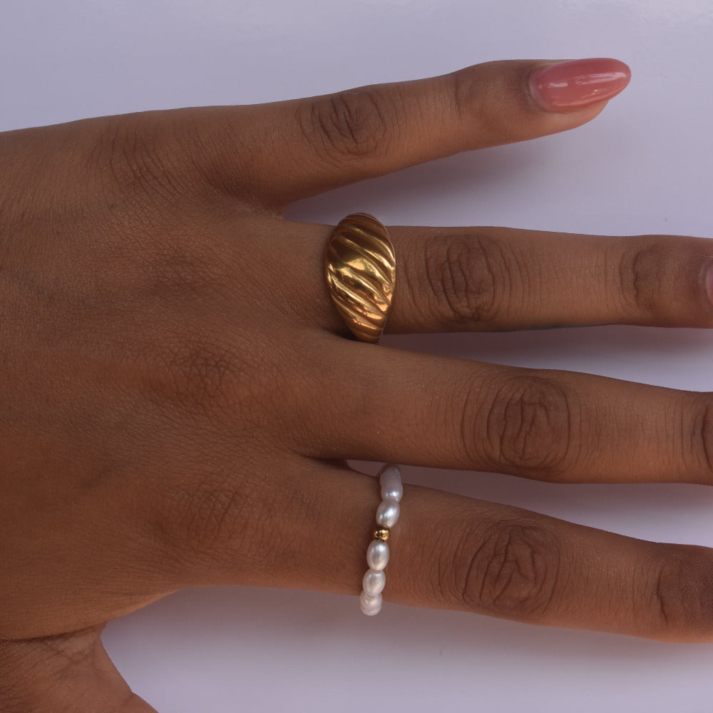 Pearl Ring
