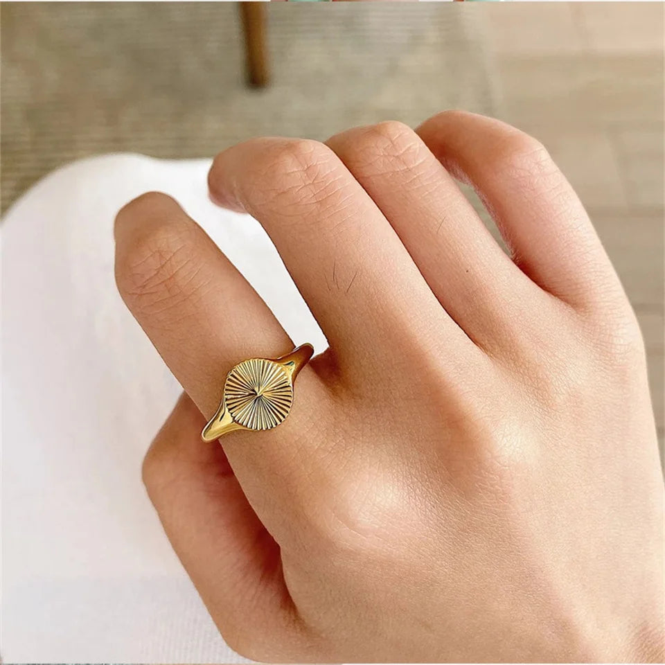 Wave Dome Ring