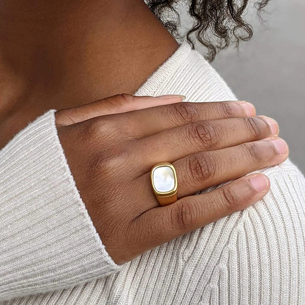Gold Signet Ring