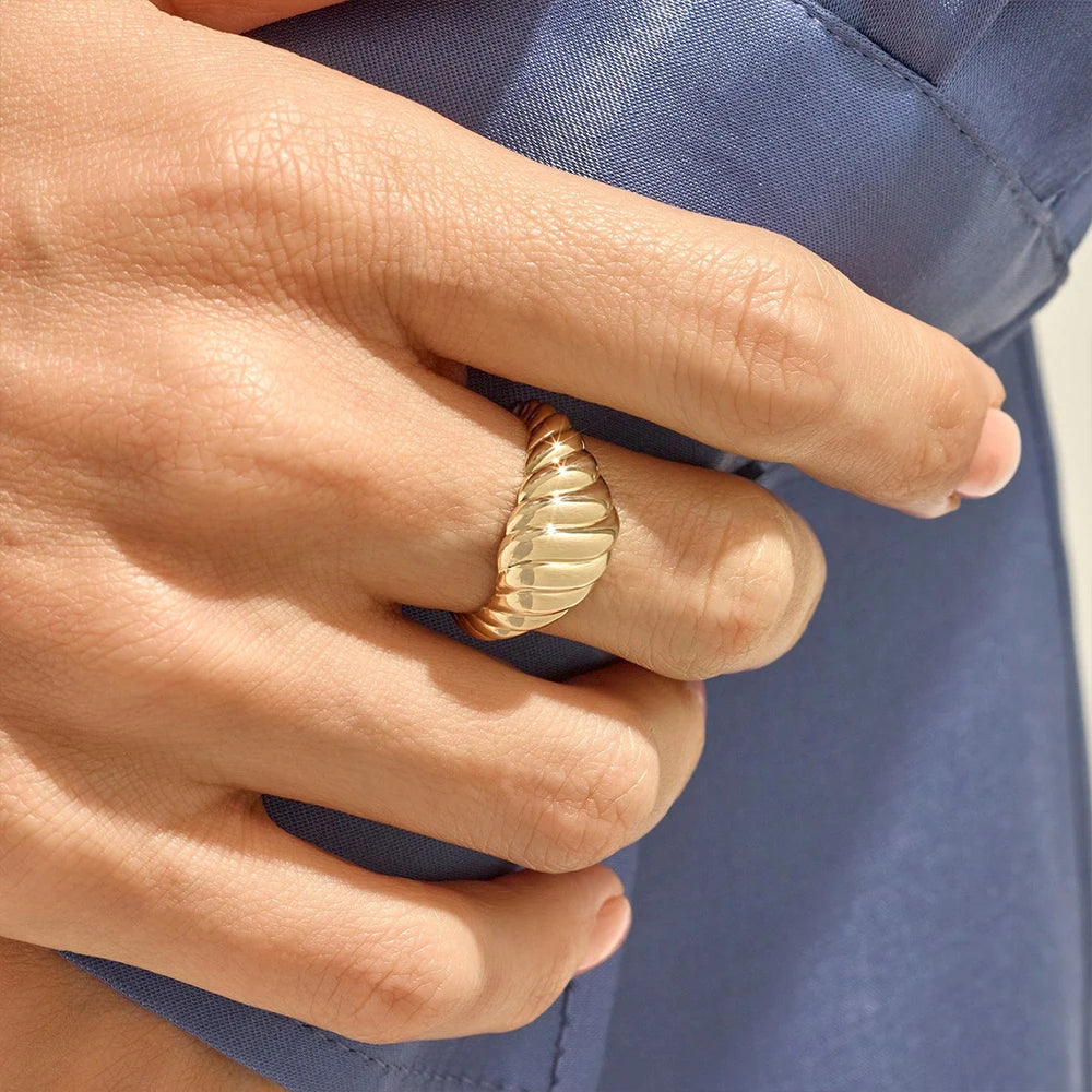 Swirl Statement Ring
