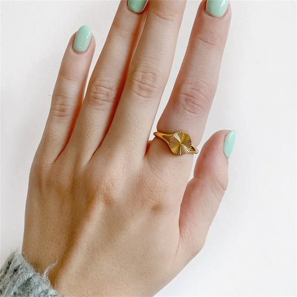 Wave Dome Ring