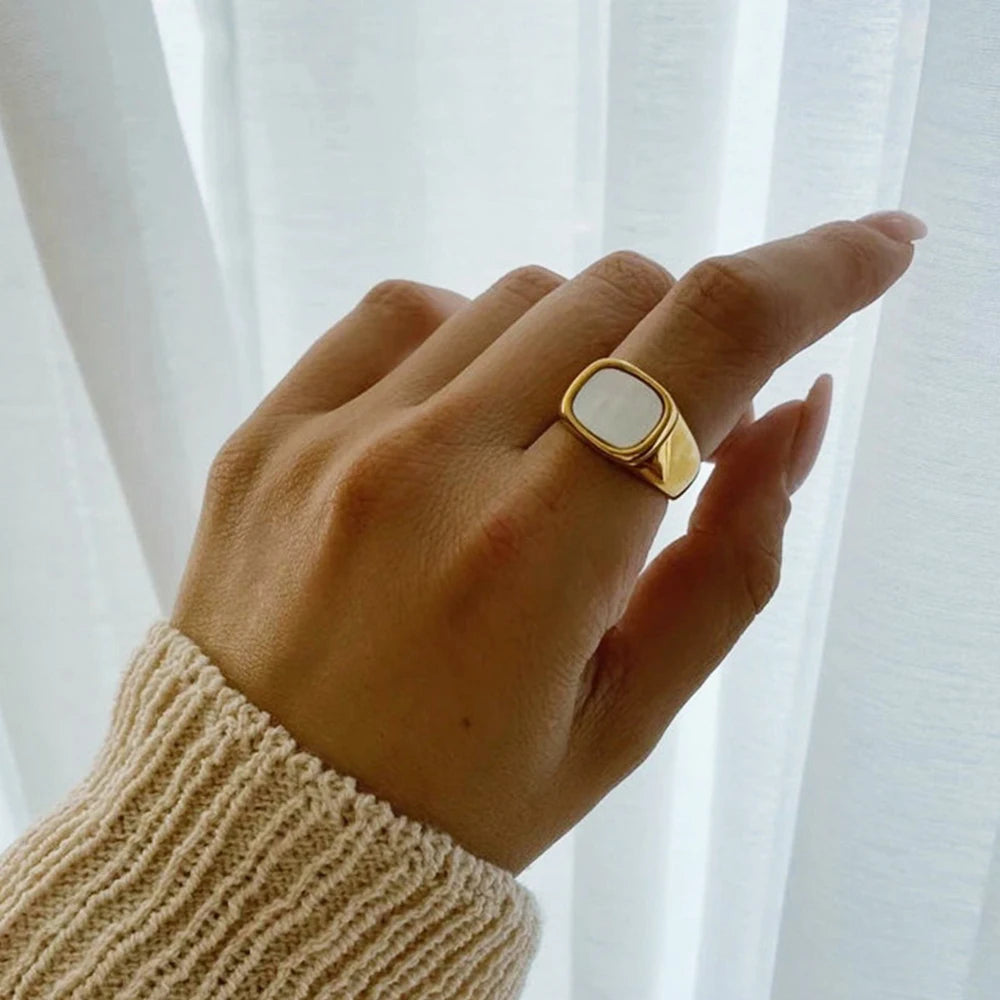 Gold Signet Ring
