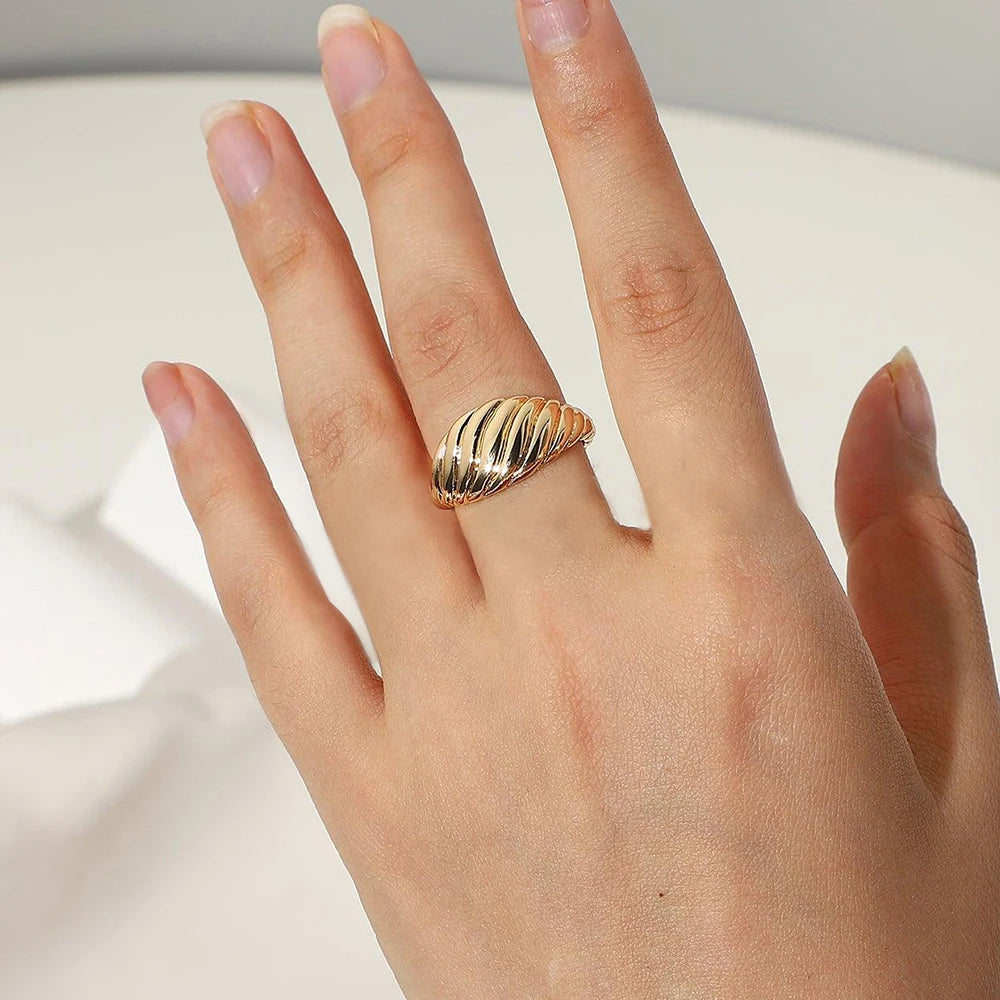 Swirl Statement Ring