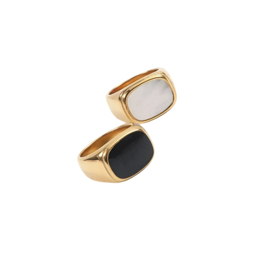 Gold Signet Ring